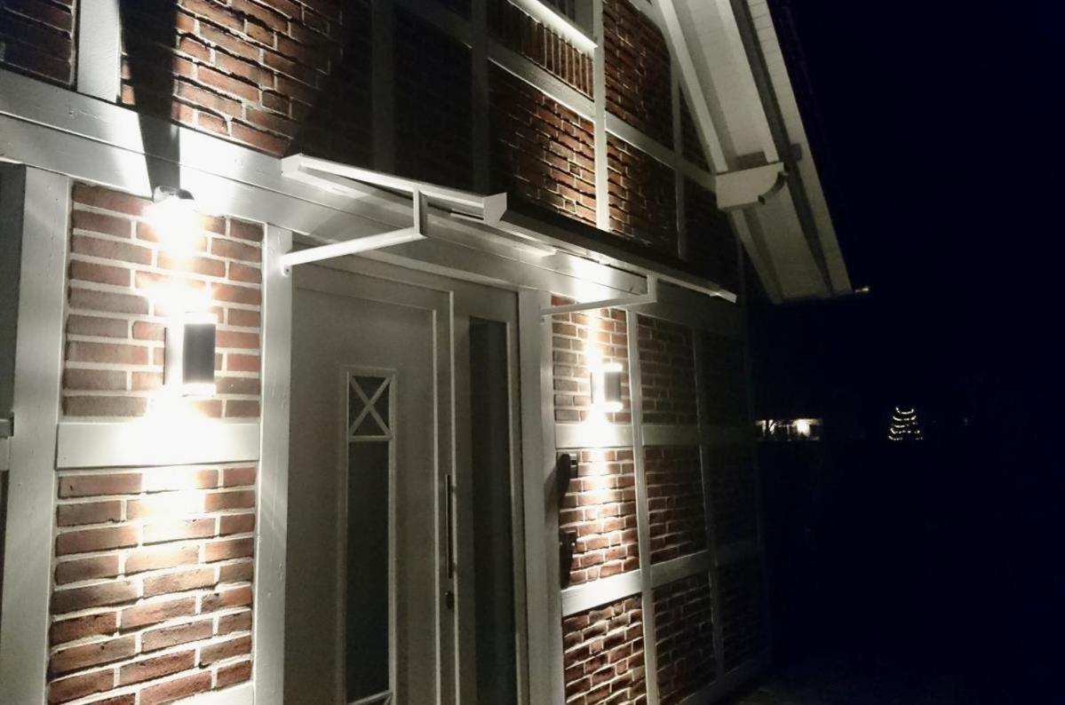 Ferienhaus Am Angerplatz Cuxhaven Esterno foto